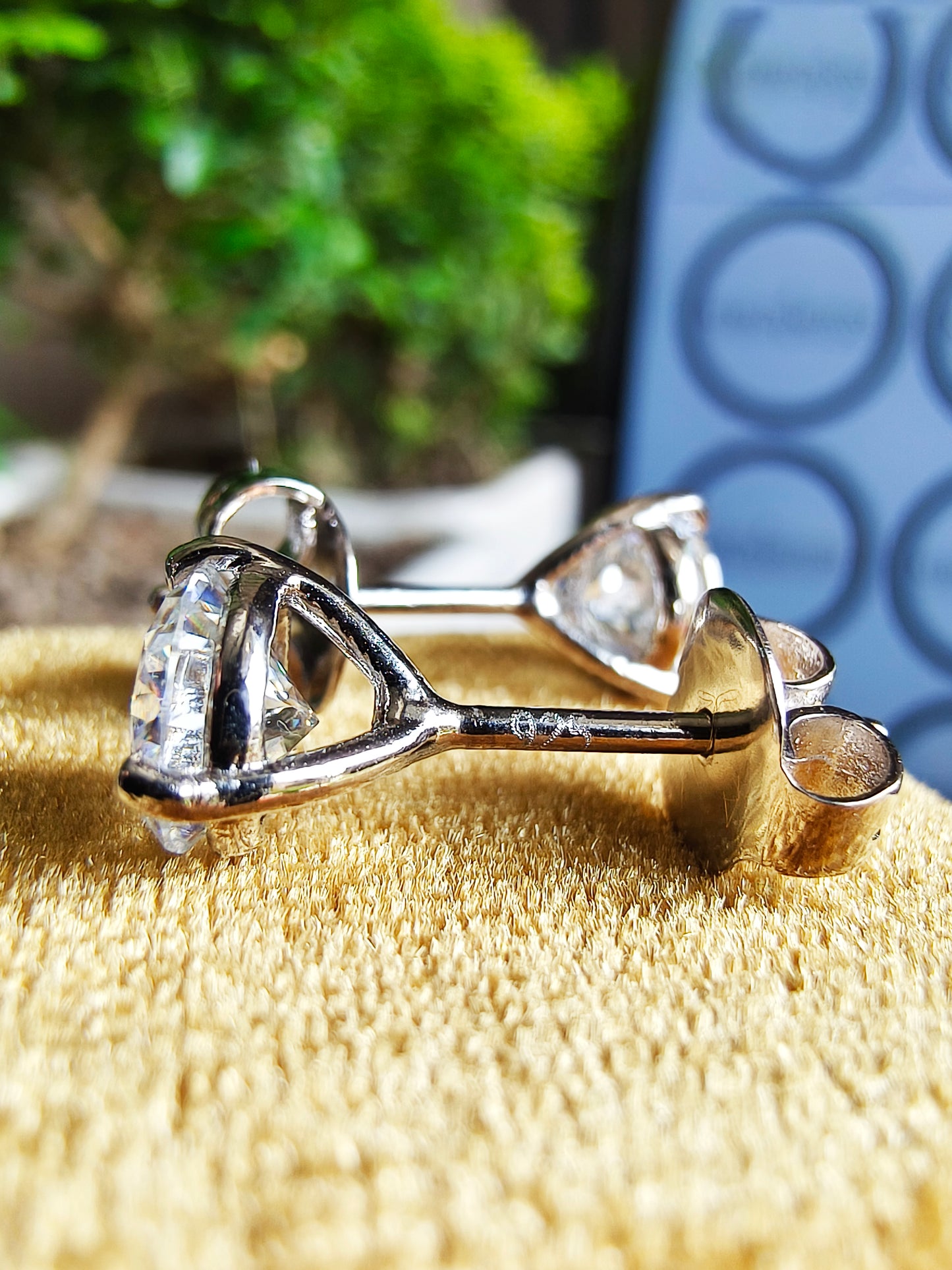 2 CT Round Diamond Stud Earrings – Certified 1 CT Each – Timeless Elegance in 925 Silver
