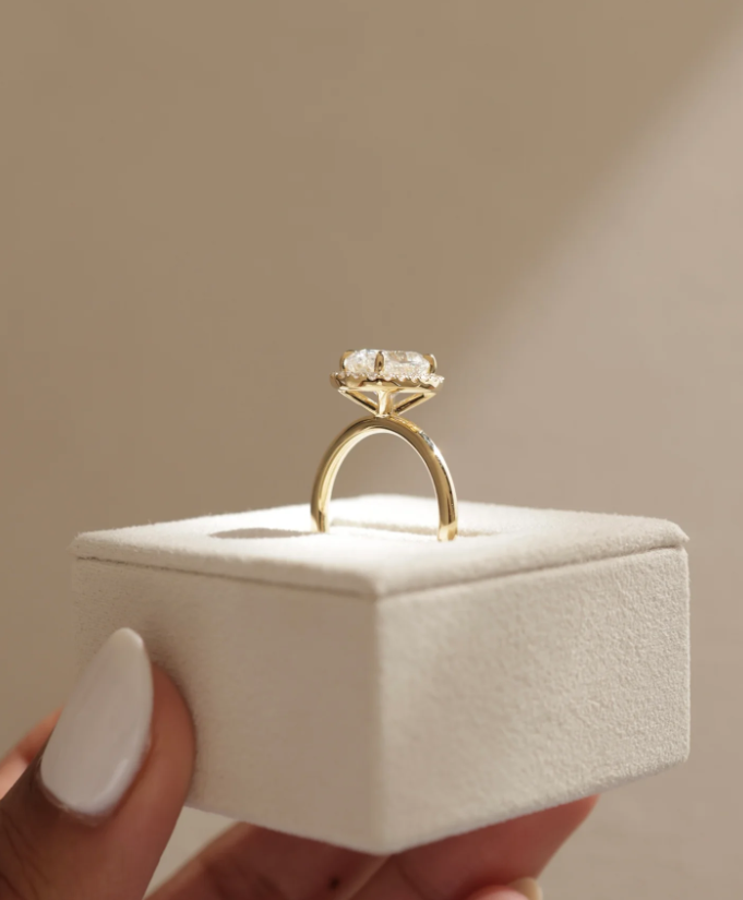 2.50 Ct Oval Cut White Diamond Halo Engagement Ring in 925 Silver with 14K Gold Plating | Radiant Sparkle Elegance