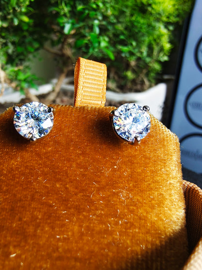 2 CT Round Diamond Stud Earrings – Certified 1 CT Each – Timeless Elegance in 925 Silver
