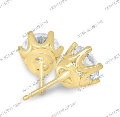 Elegant Round 6-Claw Diamond Stud Earrings – Natural Earth-Mined Diamonds
