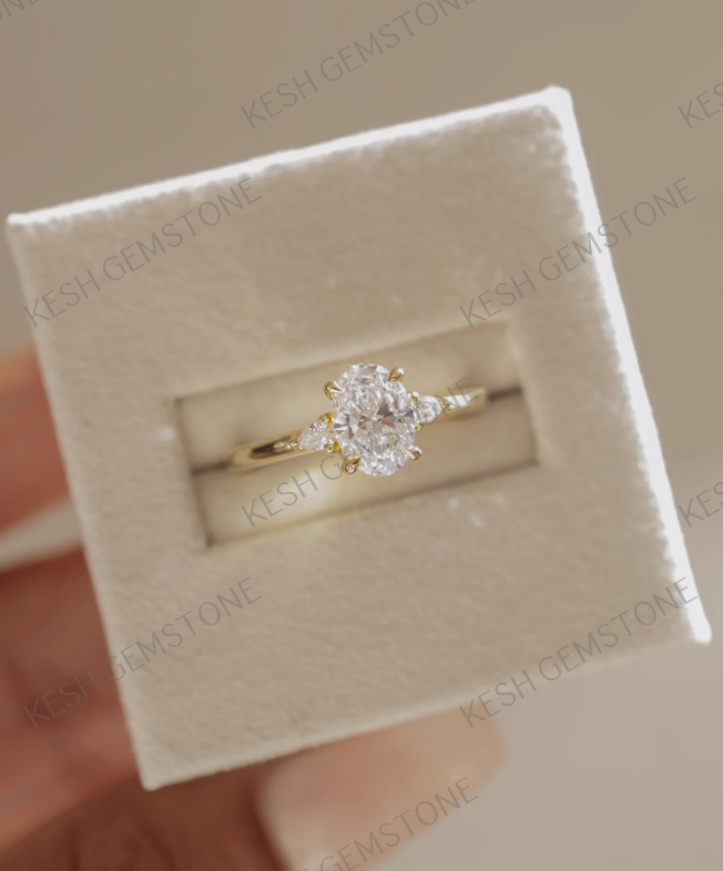Oval Trilogy Diamond Engagement Ring in 925 Silver with 14K Gold Plating – 4.85 Ct